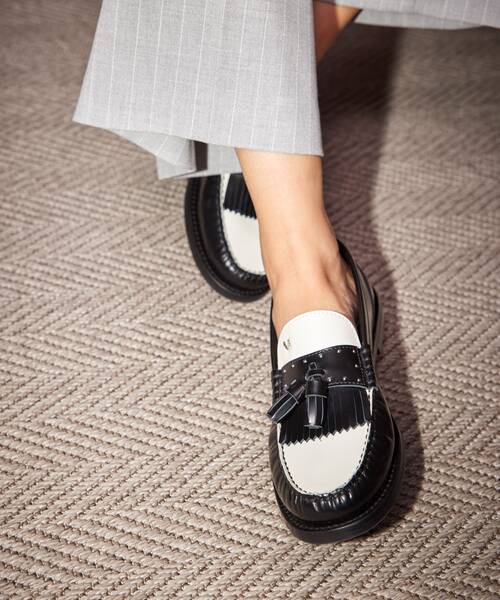 Loafers and Laces | SETTALA 1734-B301TY1 | BLACK | Martinelli