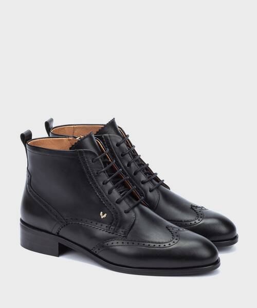 Flat ankle boots | MOSCOVA 1708-B242P | BLACK | Martinelli