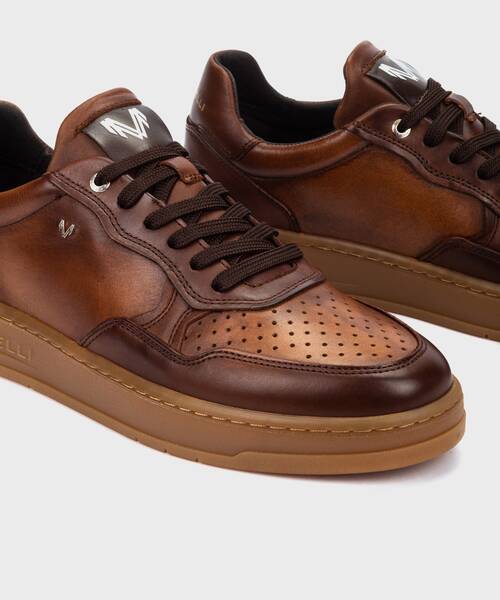 Sneakers | NEWHAVEN 1660-2825L1 | CAFE | Martinelli